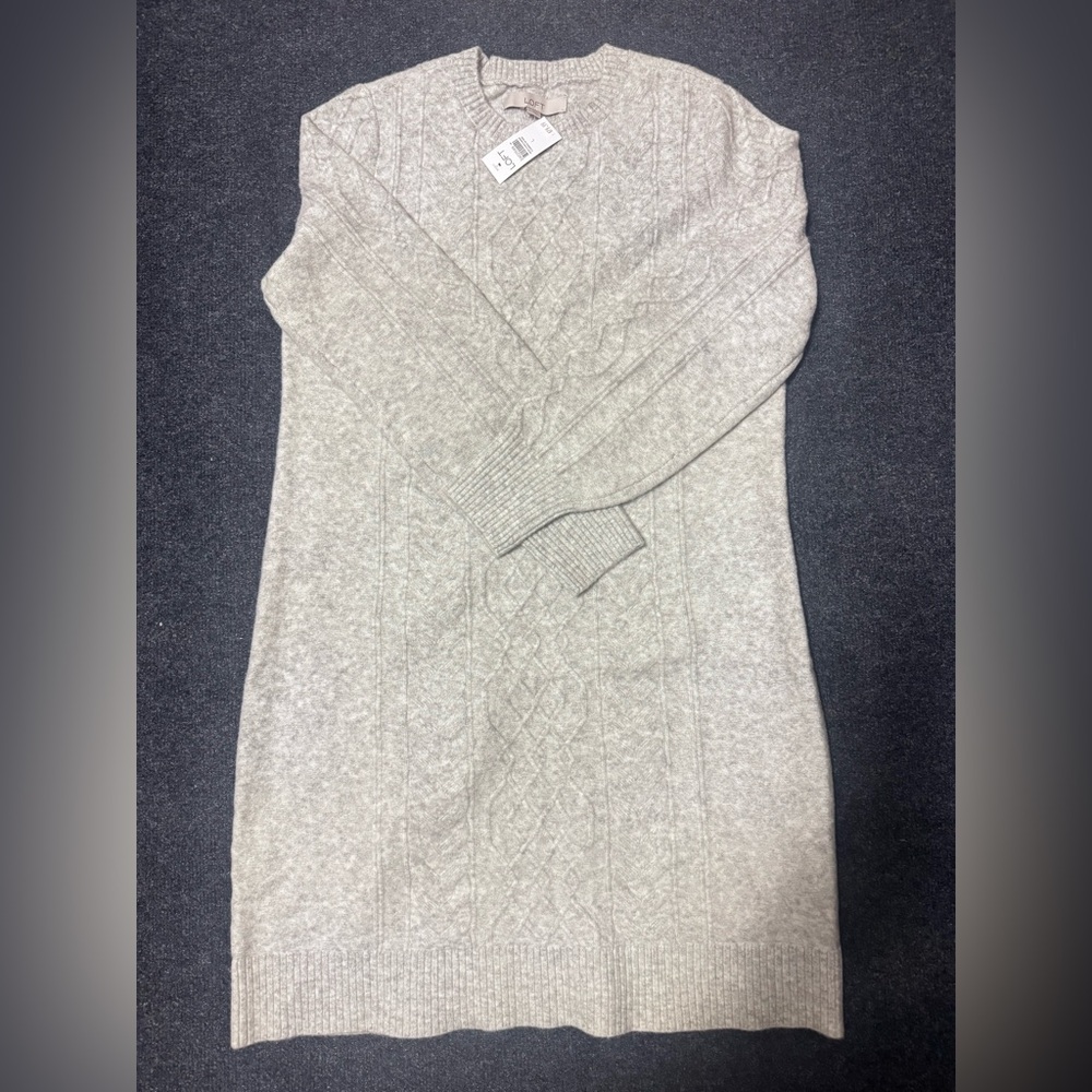 LOFT Women Light Gray Cable Knit Sweater size L